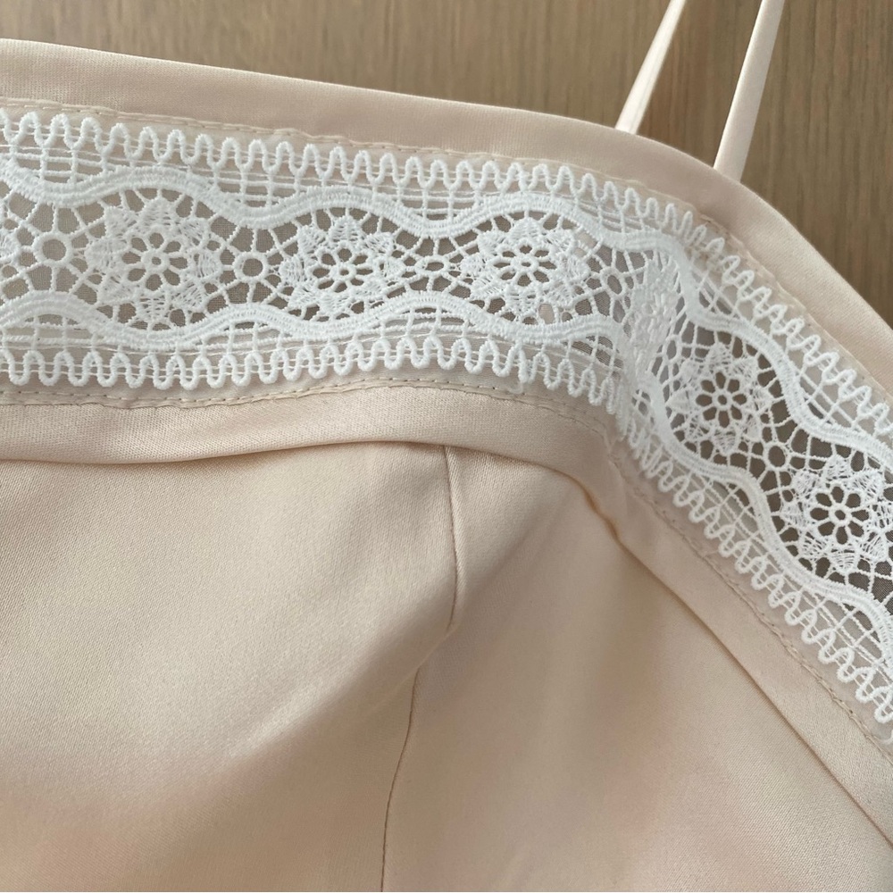 Reformation Meryl Satin Top champagne - Picture 4 of 7